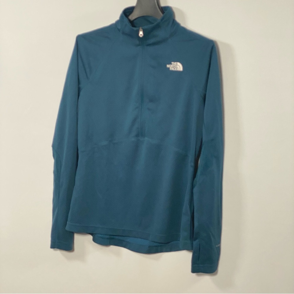 North Face 1/2 Zip Lightweight Pullover
Women's. Size M - Picture 3 of 8